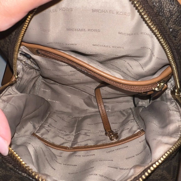Michael Kors Backpack🎒 - Picture 3 of 6